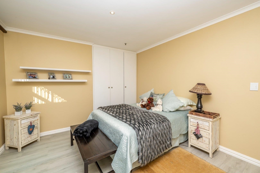 5 Bedroom Property for Sale in Welgedacht Western Cape